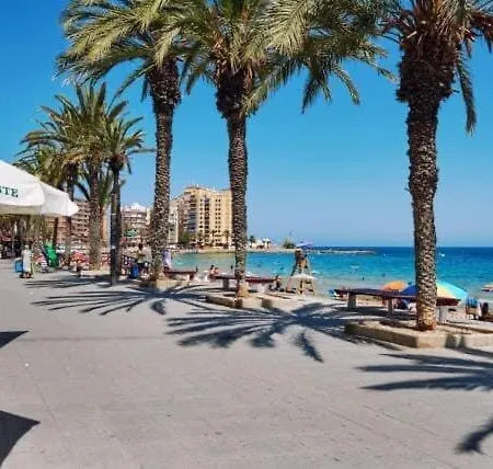 Апартаменты Hola Amigo's Playa Locos *