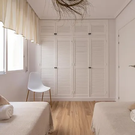 Hola Amigo's Playa Locos